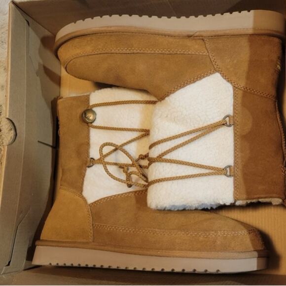 Koolaburra Chestnut and White Size 8 Michon Short Boots NWT - Picture 3 of 7